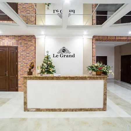 Legrand Hotel *