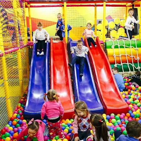 Legrand ホテル ストルィーイ